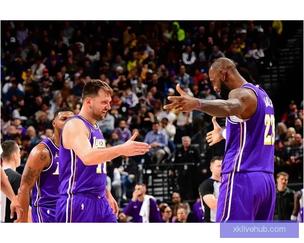 湖人天塌了 东契奇赛季报销里夫斯休战六周季后赛首战遭遇重创